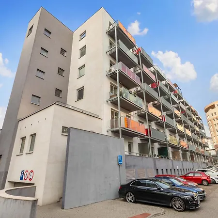 Lam Safari - Balcony - Ac - Free Parking *