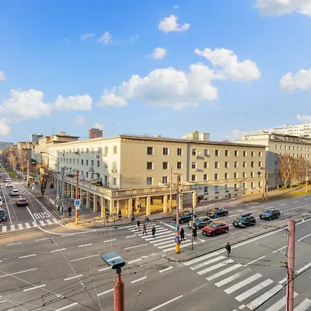 Lam Safari - Balcony - Ac - Free Parking *