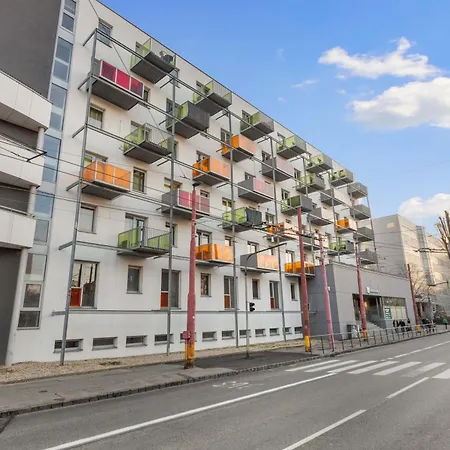 Lam Safari - Balcony - Ac - Free Parking * Bratislava