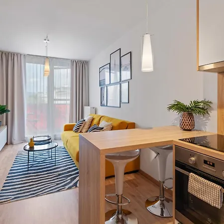 Apartment Lam Safari - Balcony - Ac - Free Parking Bratislava